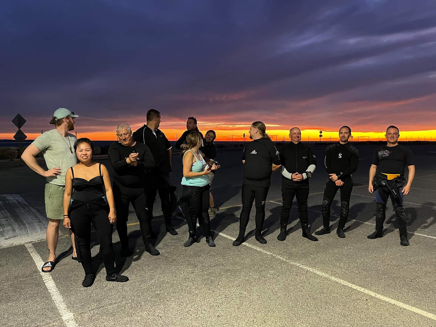 Bathers Beach club night dive