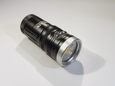 Hydra 6000 WRGBU Dive Torch