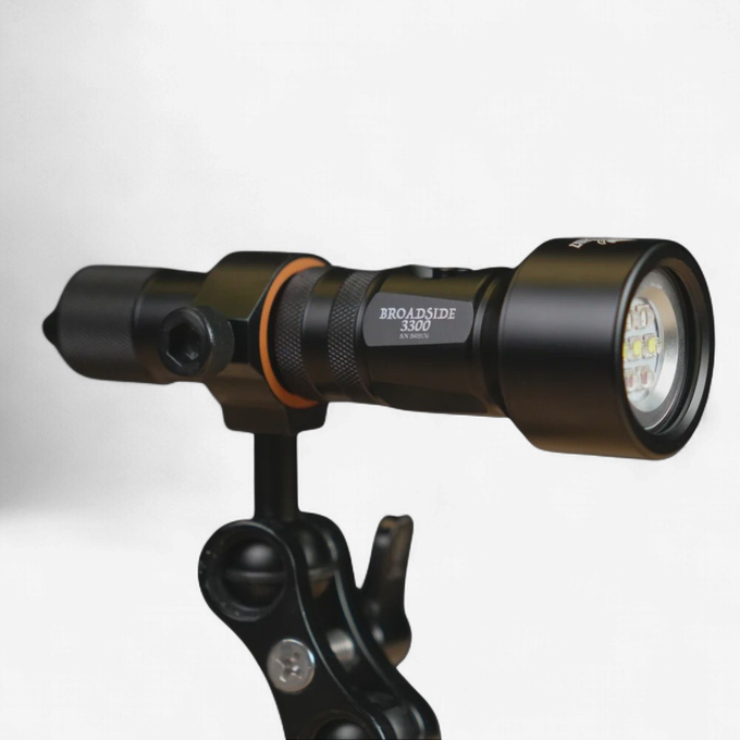 Saltwater7 Broadside 3300 Video Light
