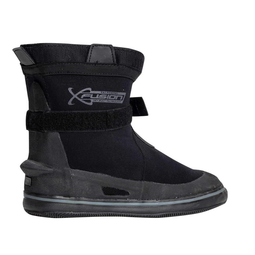 Aqualung boots 2025