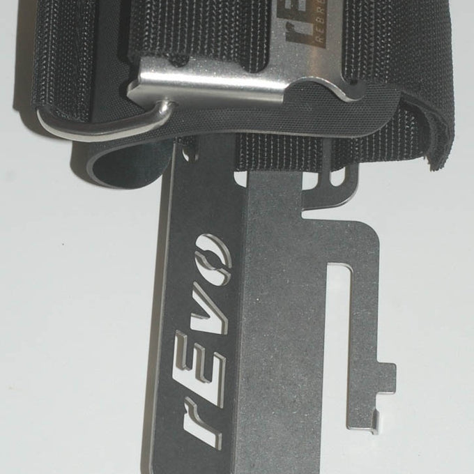 Travel Tank Fixation Oxygen Side