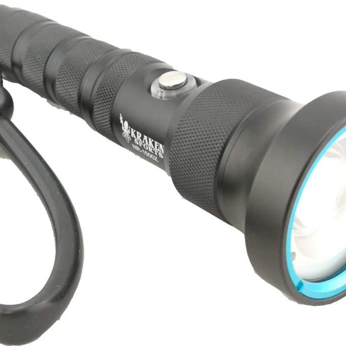 NR-1500 Zoom Dive Light