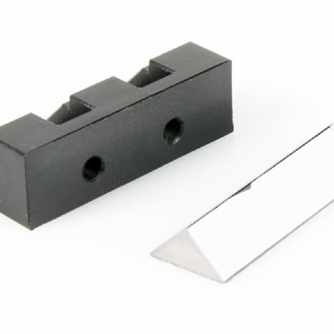 Reflective Prism For Flash Trigger