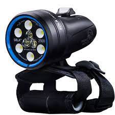 SOLA Dive 2500 SF Light
